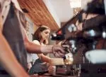 Unions call for minimum wage increase as Australians get back to work